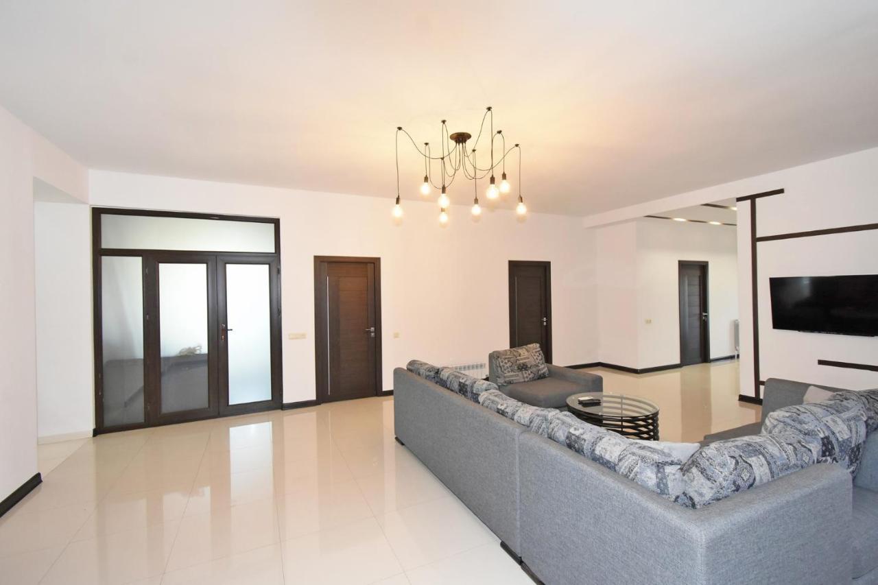 Villa In Nork Єреван Екстер'єр фото