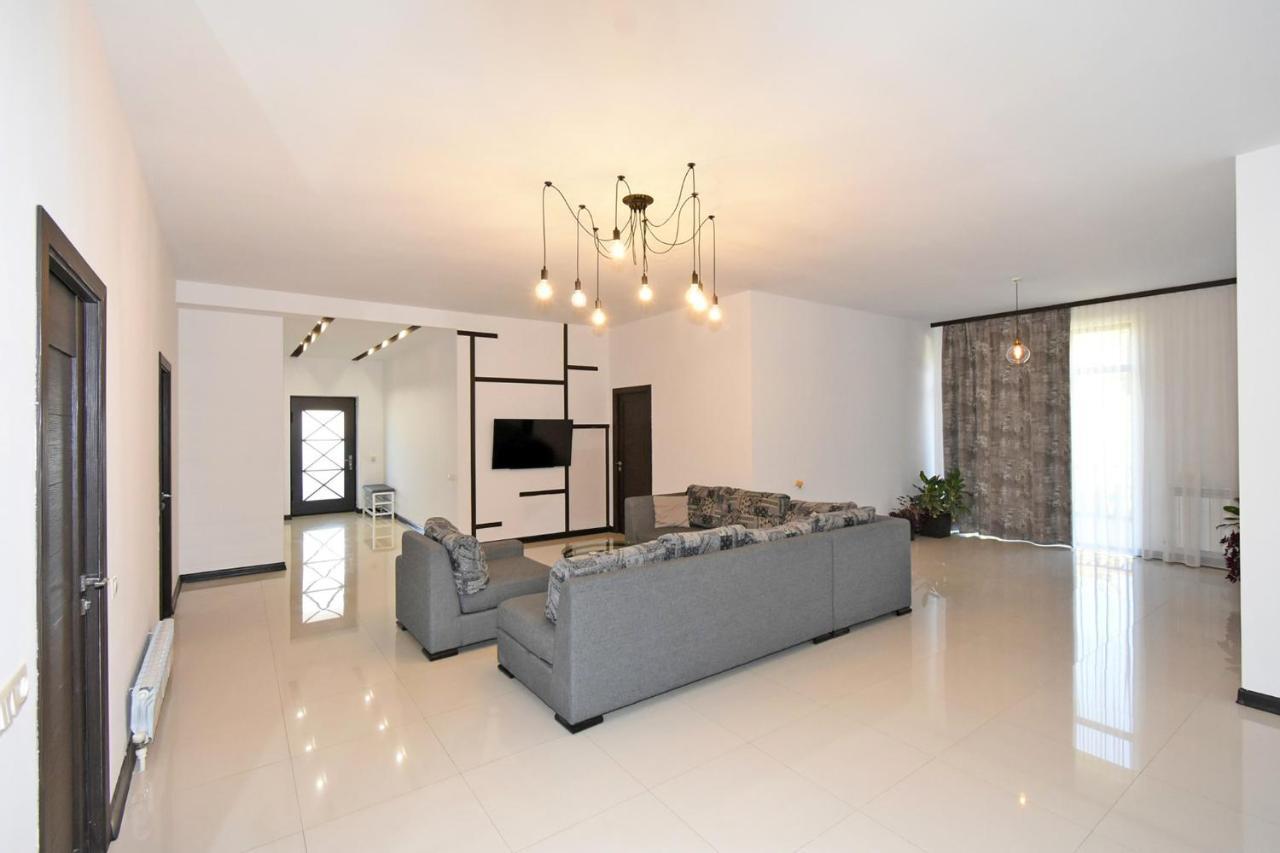 Villa In Nork Єреван Екстер'єр фото